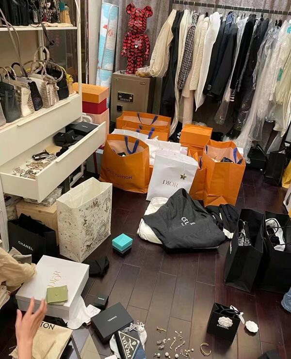 玉林回收顶奢鞋服